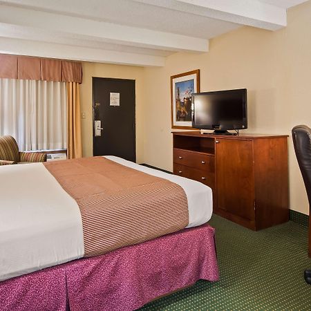 Best Western Montis Inn Saint Robert Luaran gambar