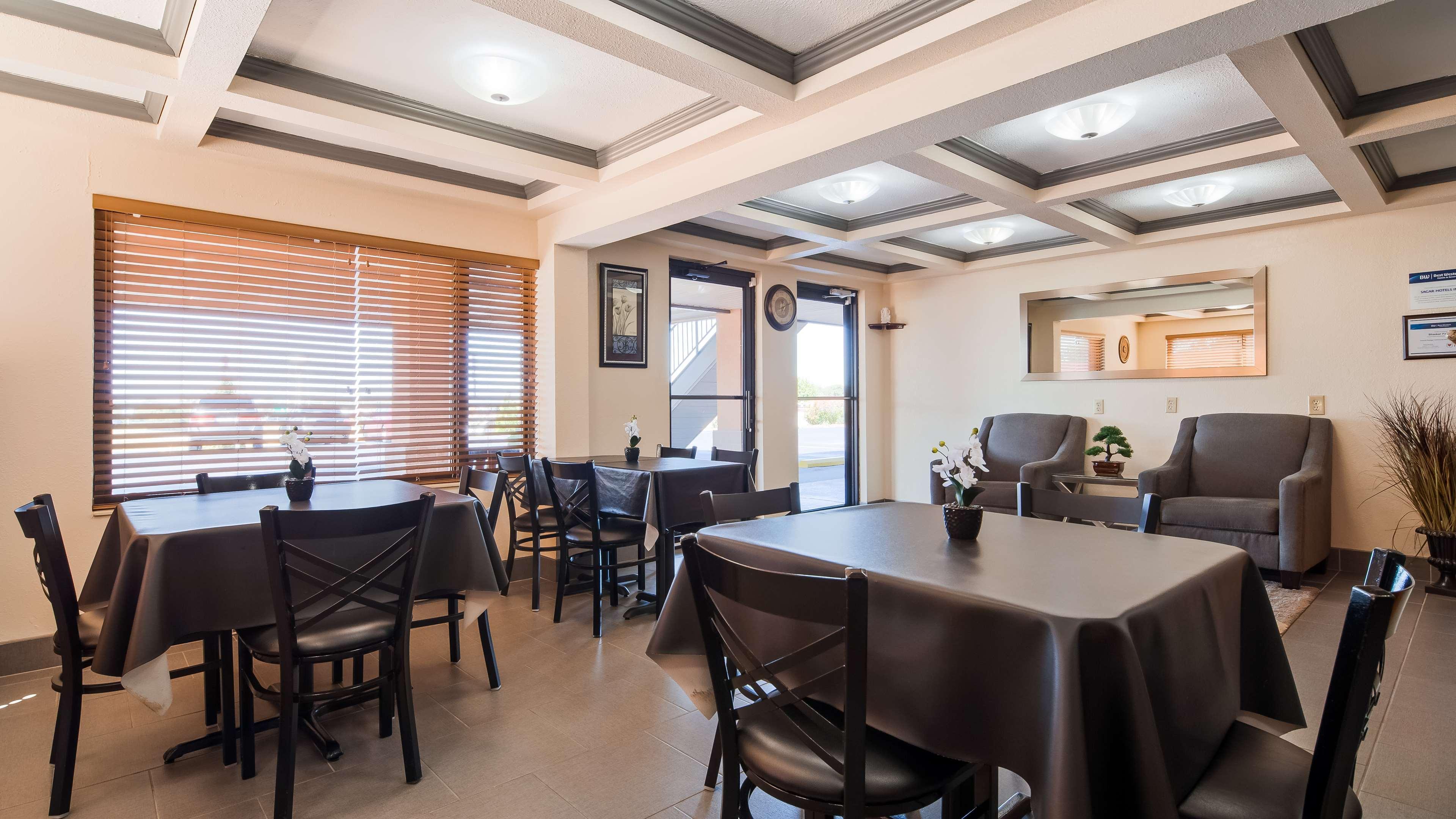 Best Western Montis Inn Saint Robert Luaran gambar