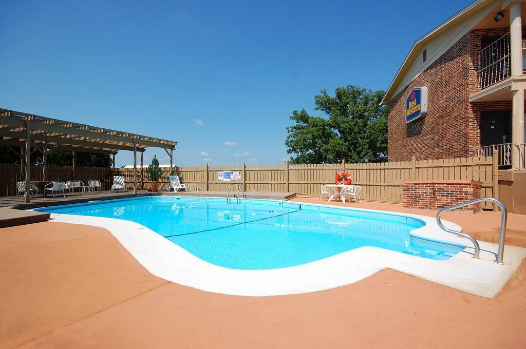 Best Western Montis Inn Saint Robert Luaran gambar